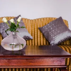 Halby Luxury Chmielna 73b Warszawa